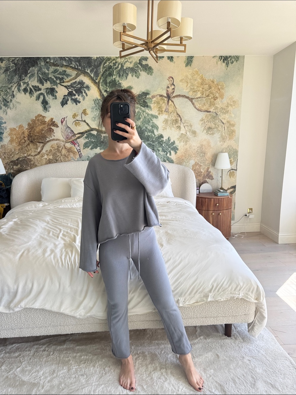 Cozy Women's Lounge Set - Gray Long Sleeve Top & Joggers